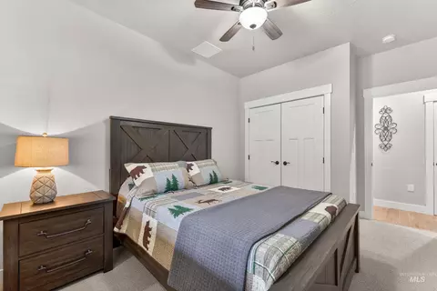 Bedroom - 10191 Timberrim Dr, Cascade, ID 83611 photo 1 of 2