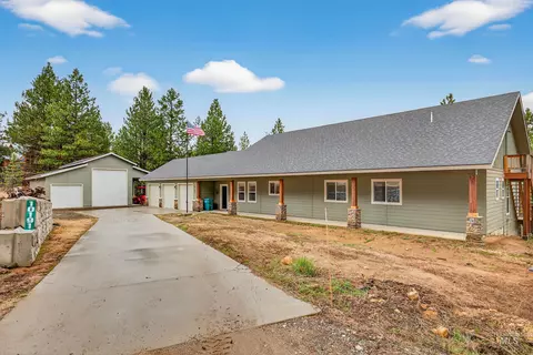 Exterior - 10191 Timberrim Dr, Cascade, ID 83611 photo 8 of 9