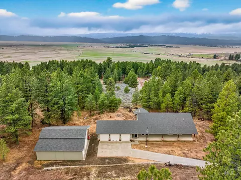 Other - 10191 Timberrim Dr, Cascade, ID 83611 photo 6 of 11