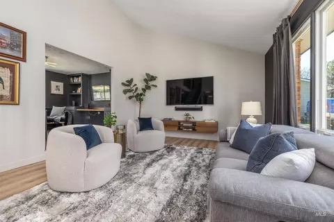 Living - 898 N Pebble Beach Way, Eagle, ID 83616 photo 1 of 5