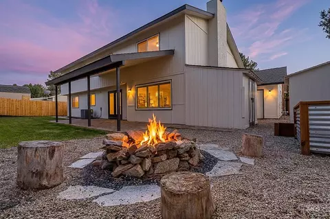 Other - 898 N Pebble Beach Way, Eagle, ID 83616 photo 2 of 11
