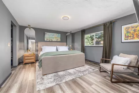 Bedroom - 898 N Pebble Beach Way, Eagle, ID 83616 photo 1 of 5