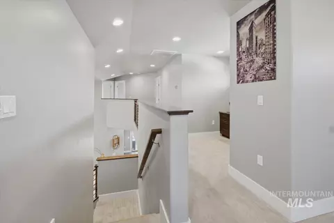 Entry Way - 163 W Floating Feather Rd, Eagle, ID 83616 photo 2 of 4