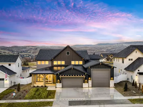 13331 N Spring Creek Way, Garden City, ID 83714