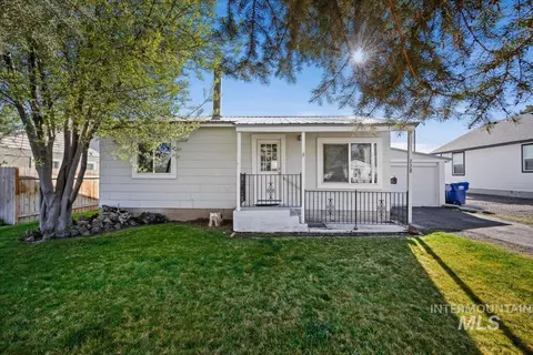 228 Madrona St, Twin Falls, ID 83301