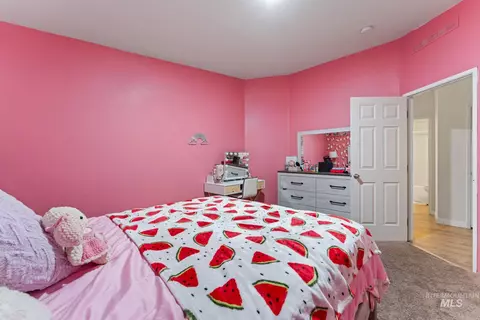 Bedroom - 508 Silver Beach Dr, Jerome, ID 83338 photo 2 of 2