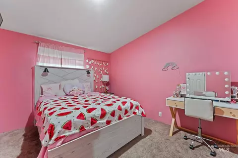 Bedroom - 508 Silver Beach Dr, Jerome, ID 83338 photo 1 of 2