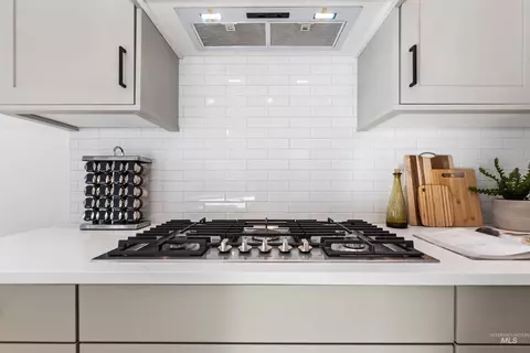 Kitchen - 2045 W Freya Ct, Eagle, ID 83616 photo 4 of 4