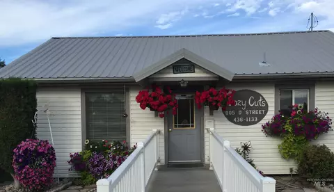 805 D St, Rupert, ID 83350