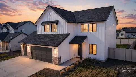 9062 W Cornflower St, Nampa, ID 83687