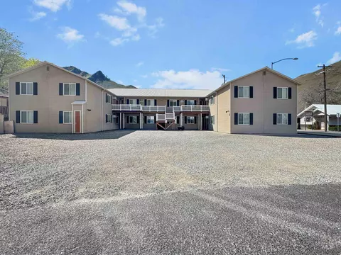300 S Main #10, Riggins, ID 83549