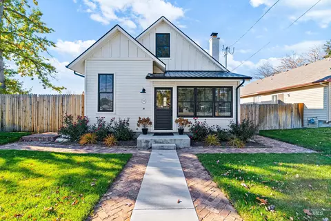 5125 N Pierce Park Ln, Boise, ID 83714