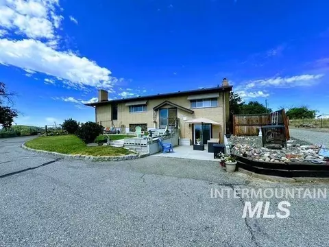 4436 Baker, Ontario, OR 97914