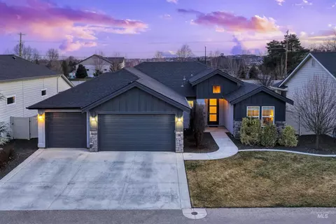 2229 E Grayson St, Meridian, ID 83642