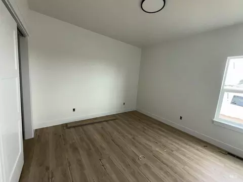 Bedroom - 1317 E 18th Ave, Jerome, ID 83338 photo 3 of 6