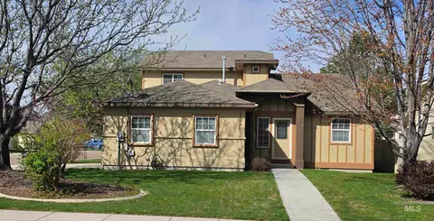 17599 Dark Zebra Way, Nampa, ID 83687