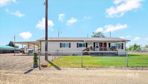1785 N Haskett St, Mountain Home, ID 83647