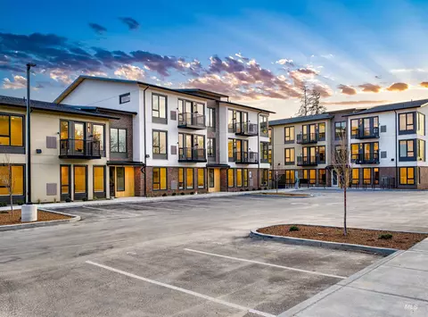 2312 S Broadway Ave #A103, Boise, ID 83706