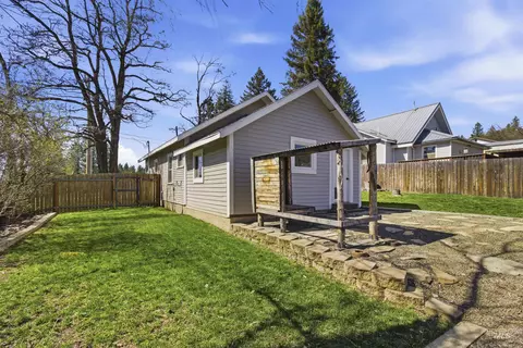 Exterior - 600 Main St, Deary, ID 83823 photo 8 of 11