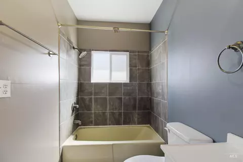 Bath - 600 Main St, Deary, ID 83823 photo 4 of 5
