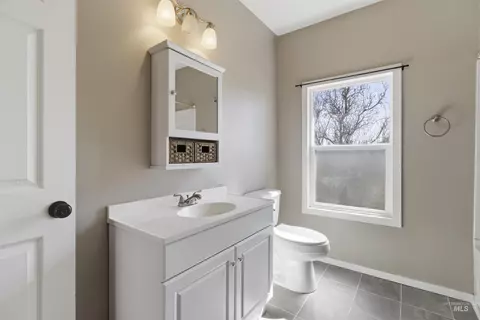Bath - 600 Main St, Deary, ID 83823 photo 2 of 5