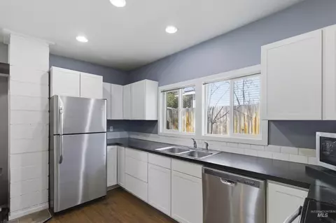 Kitchen - 600 Main St, Deary, ID 83823 photo 3 of 3