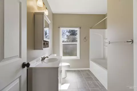 Bath - 600 Main St, Deary, ID 83823 photo 1 of 5