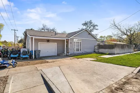 1504 N 2nd St, Nampa, ID 83687