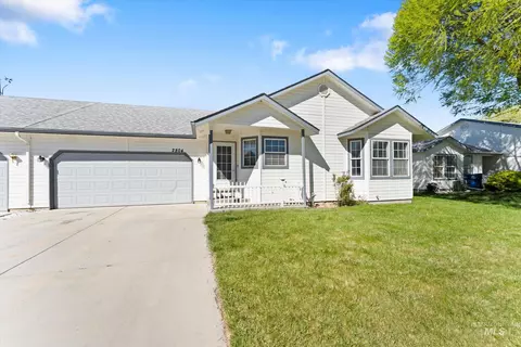 2804 Morning Mist Ln, Caldwell, ID 83605