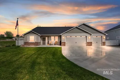 482 Fox Lantern Ct, Middleton, ID 83644