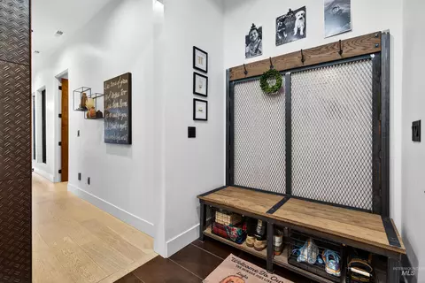 Entry Way - 2526 W Rustic Forge St, Eagle, ID 83616 photo 2 of 2