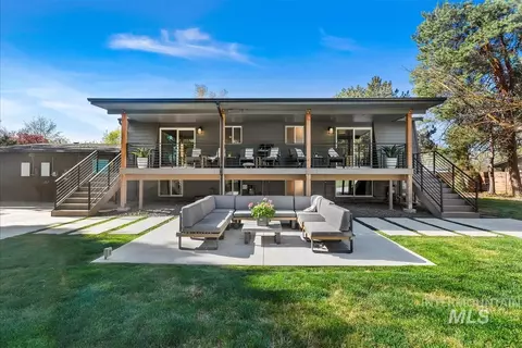 10080 W La Hontan Dr, Boise, ID 83709