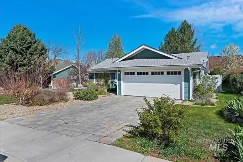 Exterior - 206 N Northview Dr, Eagle, ID 83616 photo 9 of 9