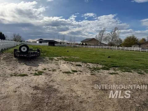 3727 N 2481 E, Twin Falls, ID 83301 photo 4