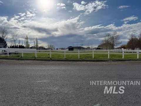 3727 N 2481 E, Twin Falls, ID 83301 photo 3