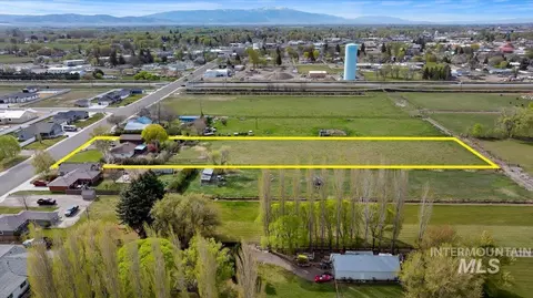 View/Area - 1301 A St, Rupert, ID 83350 photo 1 of 6
