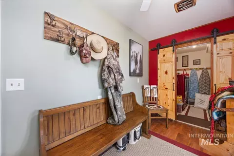 Entry Way - 1301 A St, Rupert, ID 83350 photo 1 of 1