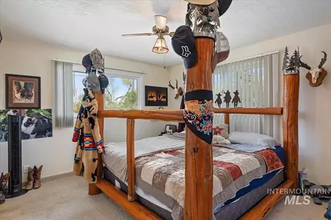 Bedroom - 1301 A St, Rupert, ID 83350 photo 1 of 3