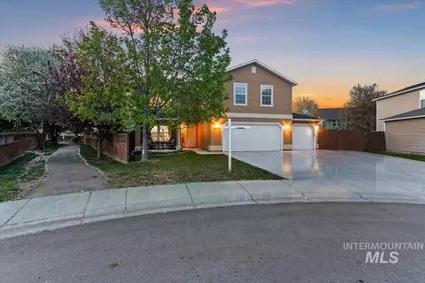 9332 W Patina Dr, Boise, ID 83709