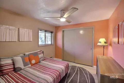 Bedroom - 1640 Davis Ave #7, Mccall, ID 83638 photo 1 of 6