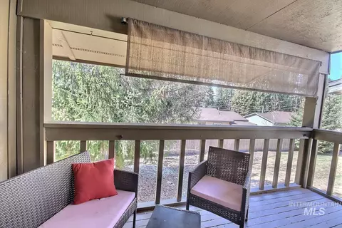Exterior - 1640 Davis Ave #7, Mccall, ID 83638 photo 2 of 4