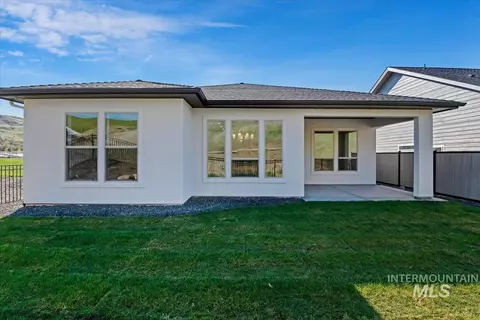 Exterior - 6606 N Good Dr, Eagle, ID 83629 photo 4 of 5