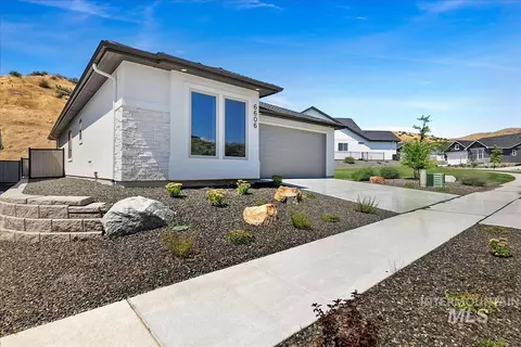 Exterior - 6606 N Good Dr, Eagle, ID 83629 photo 7 of 8