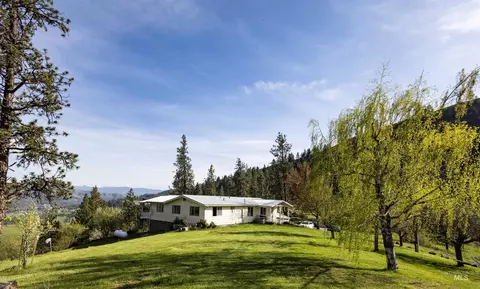 3230 Hwy 64, Kamiah, ID 83536