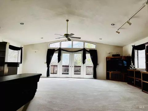 Living - 936 E 350 N, Declo, ID 83323 photo 2 of 4