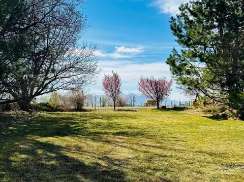 Exterior - 936 E 350 N, Declo, ID 83323 photo 5 of 15