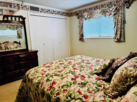 Bedroom - 936 E 350 N, Declo, ID 83323 photo 4 of 4