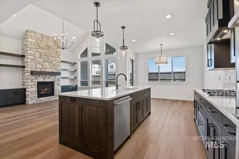 858 Escalation St, Meridian, ID 83642