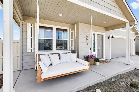 Exterior - 4613 Great Falls Ave, Caldwell, ID 83607 photo 3 of 8