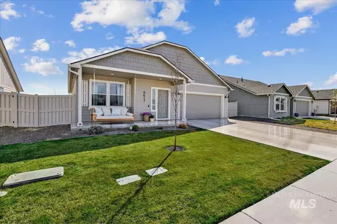 Exterior - 4613 Great Falls Ave, Caldwell, ID 83607 photo 2 of 8